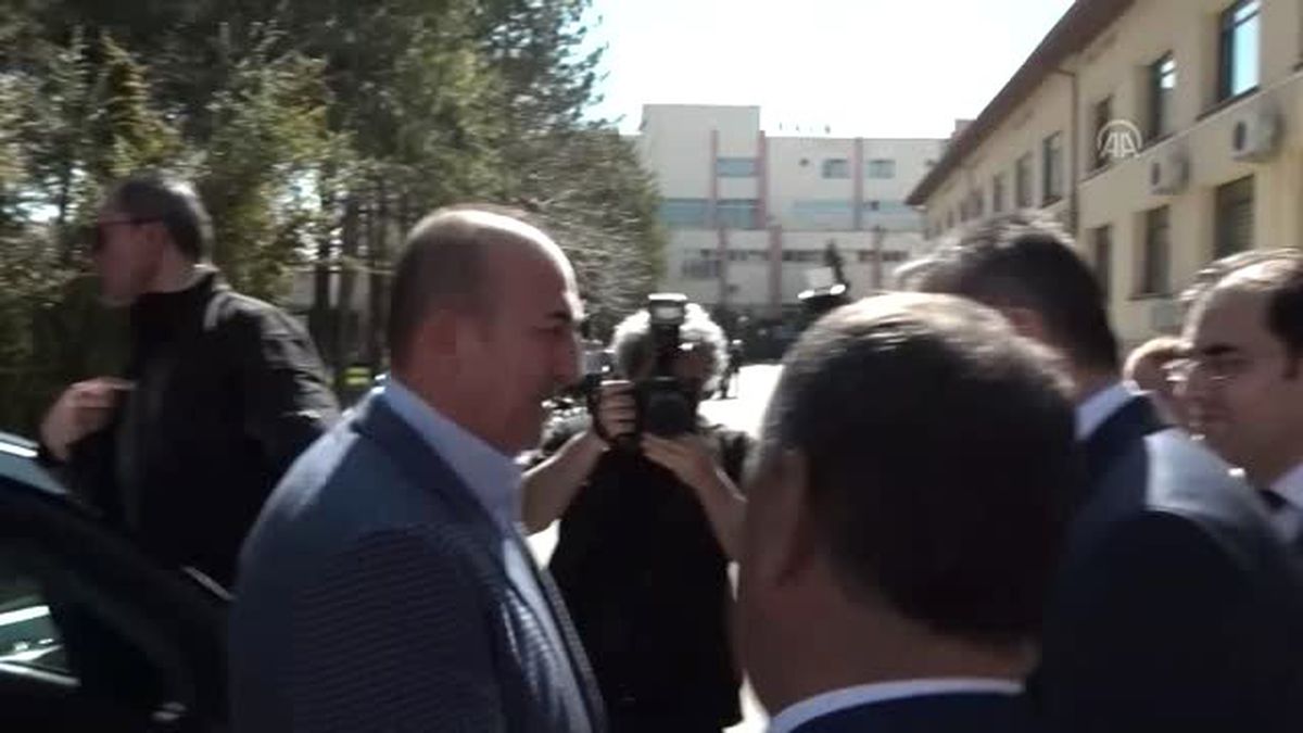 Çavuşoğlu, Türkiye Lokomotif ve Motor Sanayi Anonim Şirketi İşçileriyle Öğle Yemeği Yedi