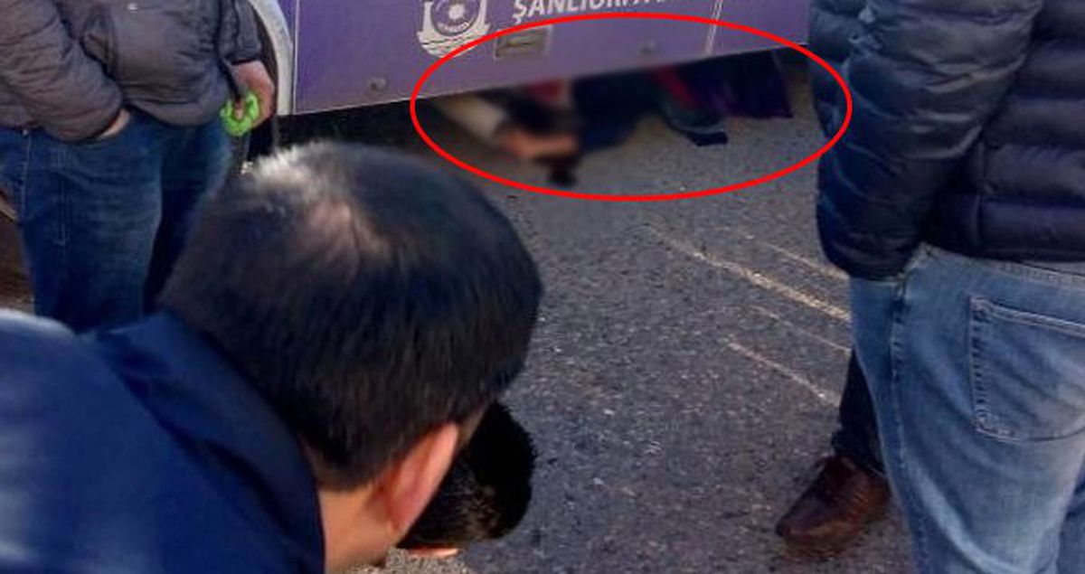 Midibüsün Altında Sıkışan Yaşlı Kadın, Hayatını Kaybetti