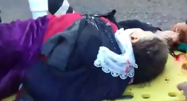 Minibüsün Altında Kalan Yaşlı Kadın Hayatını Kaybetti Minibüsün Altında Kalan Yaşlı Kadın Hayatını Kaybetti