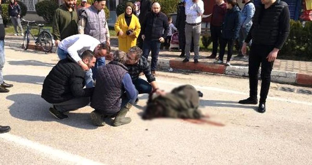 Sürücünün Çarpıp 'Ne Olur Ölme' Diye Başında Ağladığı Genç Kız Yaşamını Yitirdi