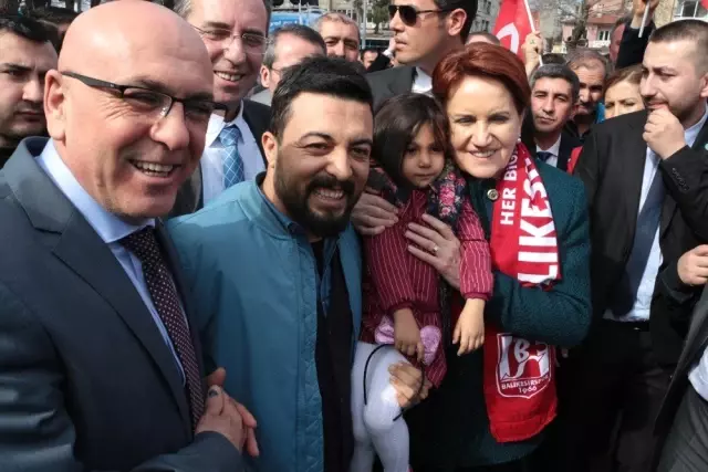 Akşener Bir Günde 4 İlçeyi Dolaştı Akşener Bir Günde 4 İlçeyi Dolaştı