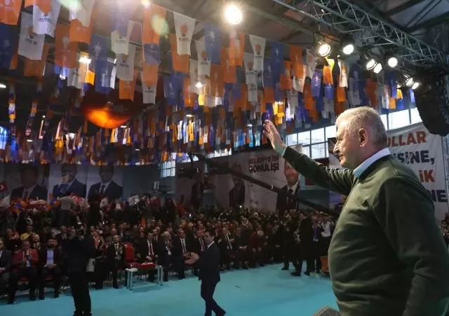 Binali Yıldırım, Pendik'te Cemevi Açılışı Yaptı Binali Yıldırım, Pendik'te Cemevi Açılışı Yaptı