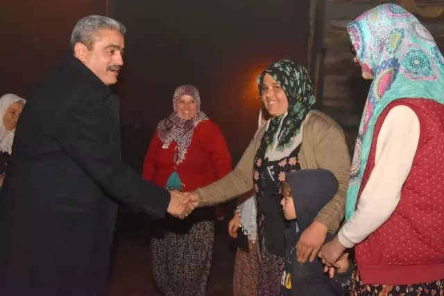 Haluk Alıcık'a Meşaleli Karşılama Haluk Alıcık'a Meşaleli Karşılama