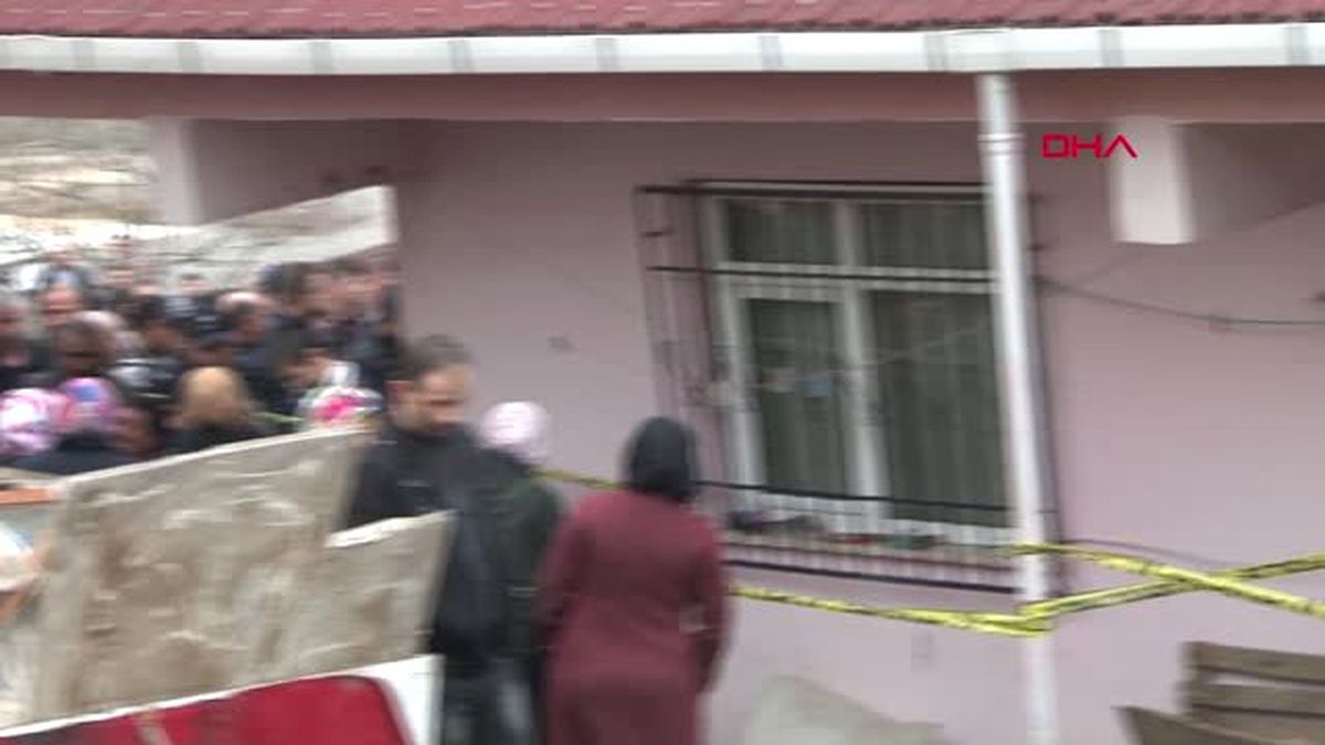 İstanbul- Sancaktepe'de Soba Zehirlenmesi 2 Çocuk Öldü Çocukların Cenazelerin Çıkarılması