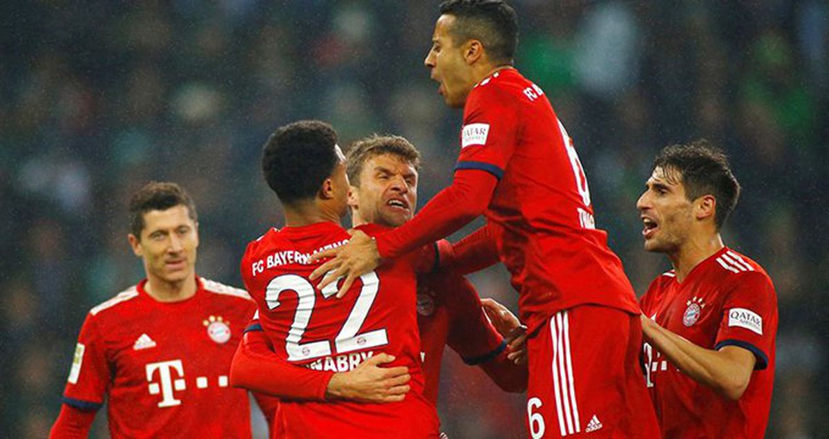 Mönchengladbach'ı Deviren Bayern Münih, Dortmund ile Puanını Eşitledi
