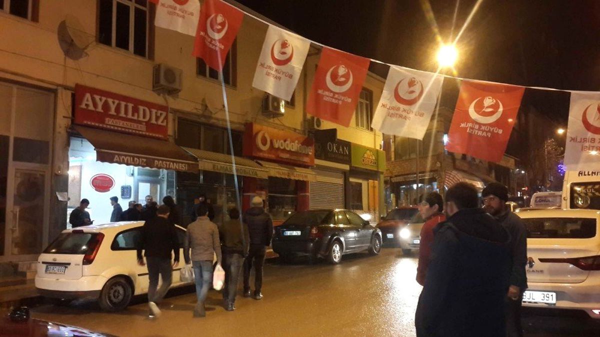 Reşadiye'de Deprem