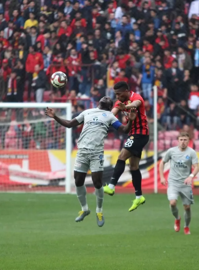 Spor Toto 1. Lig: Eskişehirspor: 1- Adana Demirspor: 2 Spor Toto 1. Lig: Eskişehirspor: 1- Adana Demirspor: 2