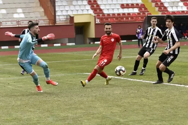 Tff 2. Lig: Gümüşhanespor: 4 - Manisaspor: 0 Tff 2. Lig: Gümüşhanespor: 4 - Manisaspor: 0