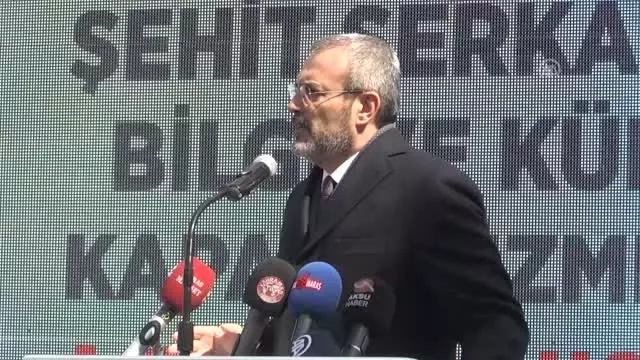 Ünal: 'Boyun Eğmemizi İsteyenlere Bu Millet Gereken Cevabı Vermiştir' Ünal: 'Boyun Eğmemizi İsteyenlere Bu Millet Gereken Cevabı Vermiştir'