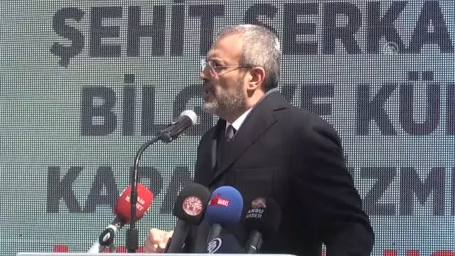 Ünal: 'Boyun Eğmemizi İsteyenlere Bu Millet Gereken Cevabı Vermiştir' Ünal: 'Boyun Eğmemizi İsteyenlere Bu Millet Gereken Cevabı Vermiştir'