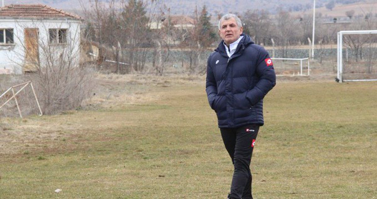 Elazığspor'da Teknik Direktör Erhan Altın ile Yollar Ayrıldı