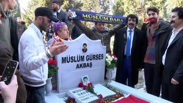 İstanbul- Müslüm Gürses Kabri Başında Anıldı İstanbul- Müslüm Gürses Kabri Başında Anıldı