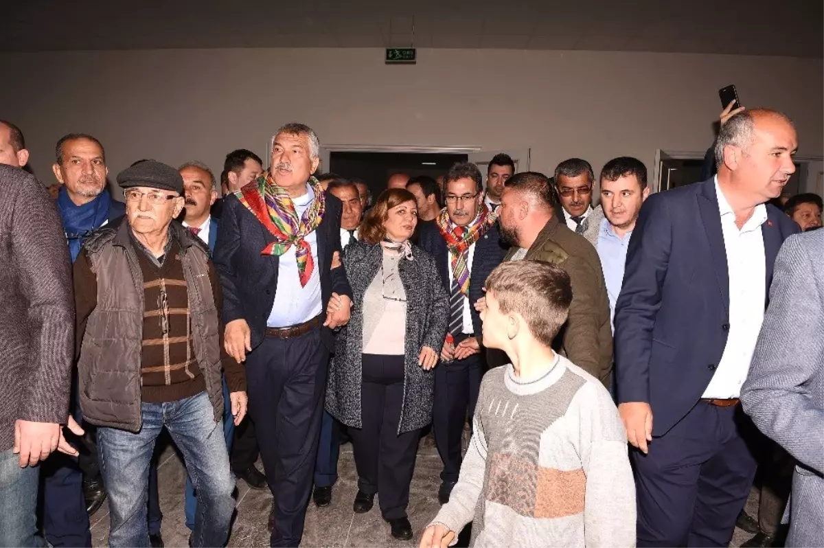 Karalar: 'Bütün Türkiye Adana Gibi Olalım Diyecek'