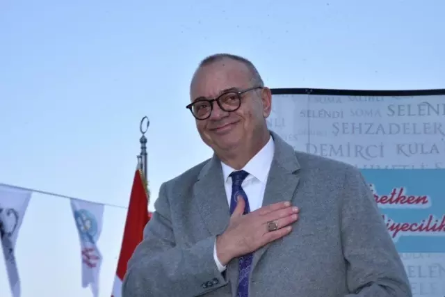 Alparslan Türkeş Kavşağı'na Görkemli Açılış Alparslan Türkeş Kavşağı'na Görkemli Açılış