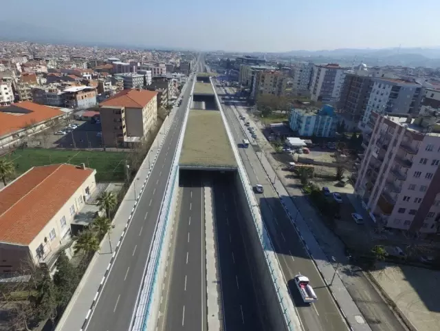 Alparslan Türkeş Kavşağı'na Görkemli Açılış Alparslan Türkeş Kavşağı'na Görkemli Açılış