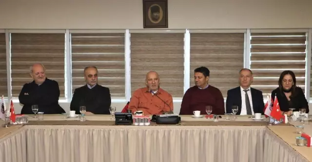 Kartal Belediyesi'nde 120. Muhtarlar Toplantısı Gerçekleştirildi Kartal Belediyesi'nde 120. Muhtarlar Toplantısı Gerçekleştirildi