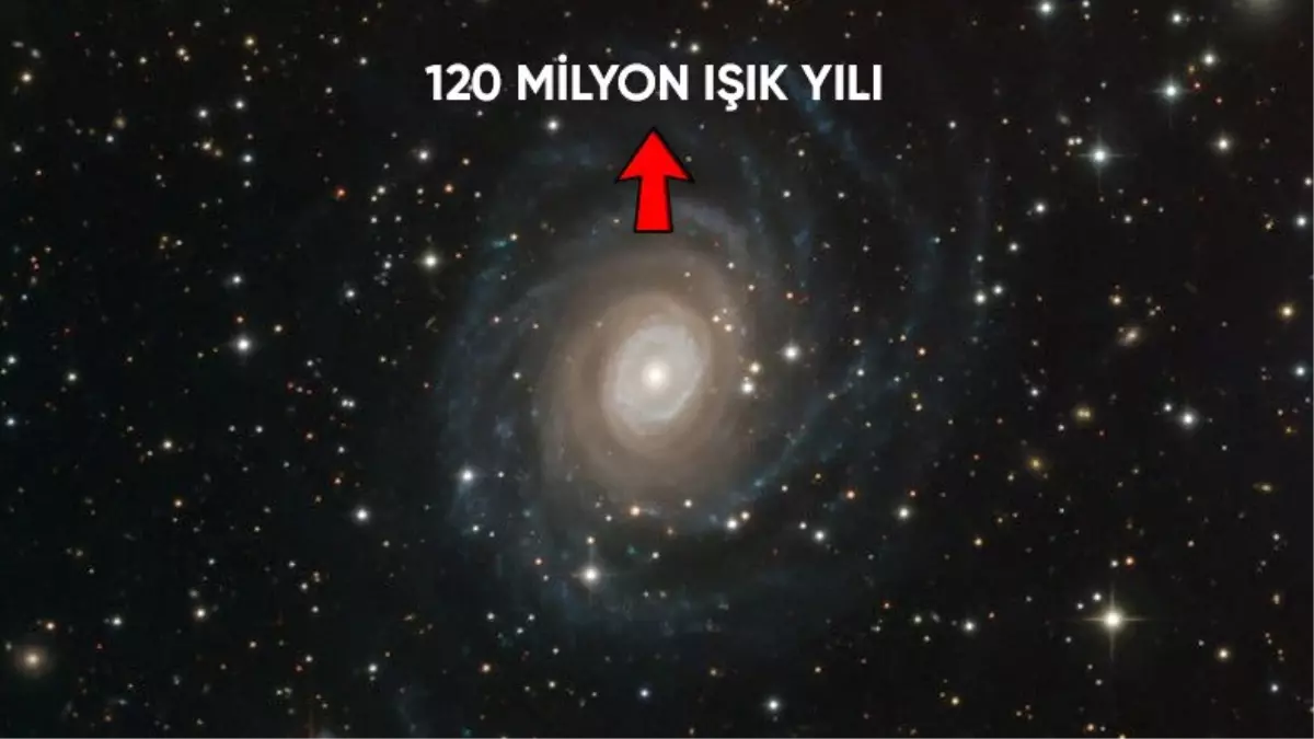 Koca Bir Çölün Ortasındaki Rasathaneden, Tüylerinizi Diken Diken Edecek Fotoğraf