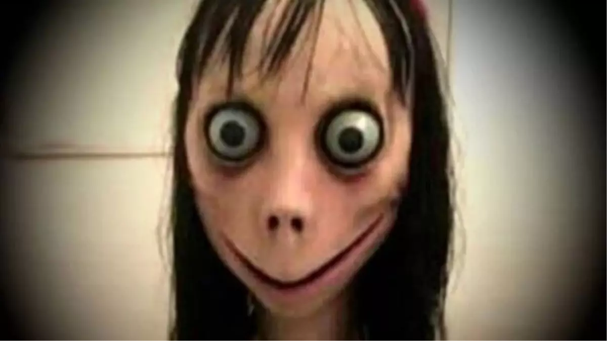 Momo'nun Simgesi Haline Gelen Heykelin Yaratıcısı: Momo Öldü, Laneti Kalktı