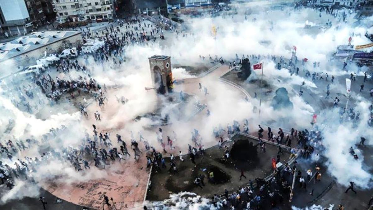 Osman Kavala'nın da Aralarında Olduğu 16 Sanıklı Gezi Parkı İddianamesi Kabul Edildi