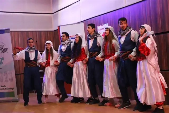 Duymadıkları' Müziğin Ritmiyle Coştular