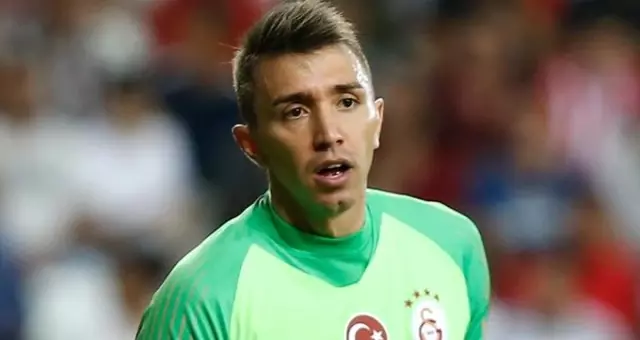 Galatasaray'da Fatih Terim, Muslera'dan Memnun Değil