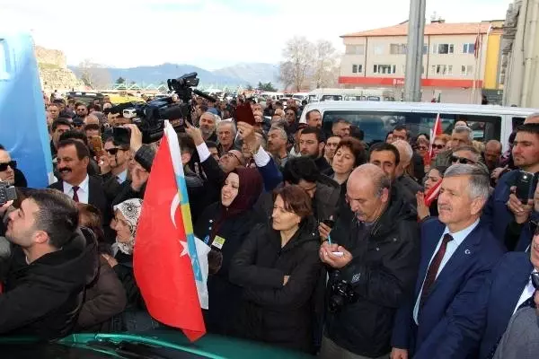 Meral Akşener: Millet İttifakı'na Oy Veren Seçmene 'Terörist' Dediler Meral Akşener: Millet İttifakı'na Oy Veren Seçmene 'Terörist' Dediler