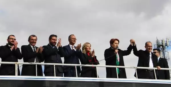 Meral Akşener: Millet İttifakı'na Oy Veren Seçmene 'Terörist' Dediler Meral Akşener: Millet İttifakı'na Oy Veren Seçmene 'Terörist' Dediler