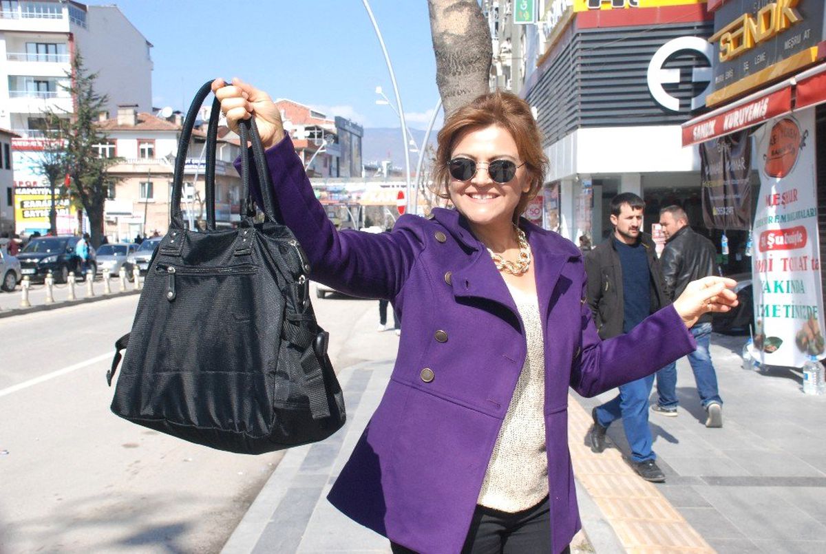 Poşet Uygulaması Kadınların Çanta Tercihlerini Değiştirdi