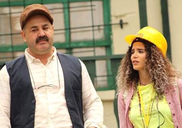 Sosyal Medya Fenomeni Nilay Toprak'ın Sokak Kedisine Yaptığı Hareket Tepki Çekti!