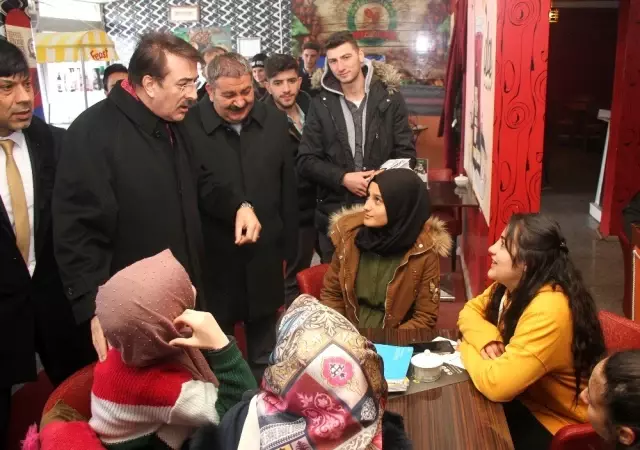 Sunar: 'Palandöken İçin İnsan Odaklı Vizyon Projelerimiz Var' Sunar: 'Palandöken İçin İnsan Odaklı Vizyon Projelerimiz Var'