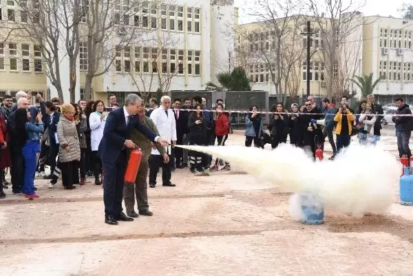 Ege Tıp'ta Yangın Tatbikatı