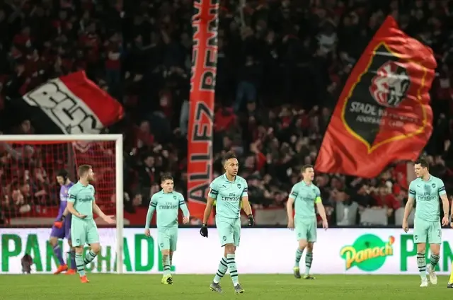 Avrupa Liginde Arsenal, Deplasmanda Rennes'e 3-1 Yenildi