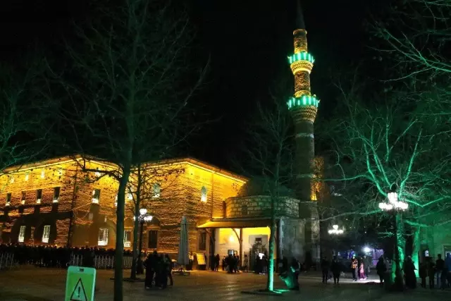 Başkent'te Regaip Kandili Coşkusu