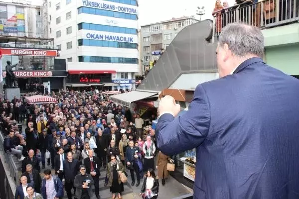 Btp Başkan Adayı Selim Kotil Şirinevler'de Halkla Buluştu Btp Başkan Adayı Selim Kotil Şirinevler'de Halkla Buluştu