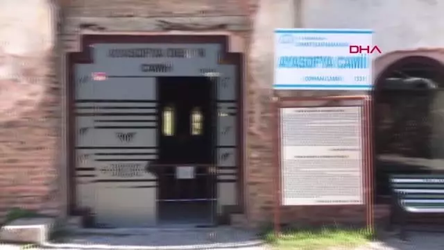 Bursa Yunanistan Ortodoks Kilisesi Papazları, Ayasofya Orhan Camii'ni Ziyaret Etti Bursa Yunanistan Ortodoks Kilisesi Papazları, Ayasofya Orhan Camii'ni Ziyaret Etti