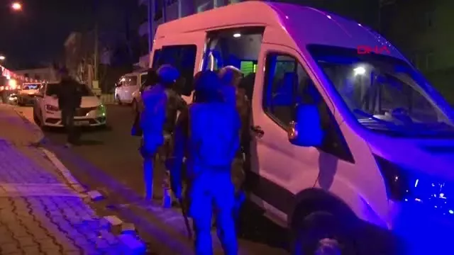 Esenyurt'ta Katliam: 4 Ölü, 1 Ağır Yaralı Esenyurt'ta Katliam: 4 Ölü, 1 Ağır Yaralı