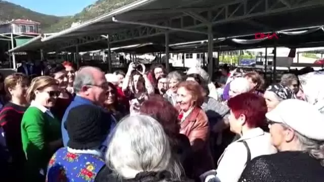 Muğla Datça'da Kadın Üretici Emek Pazarı Açıldı Muğla Datça'da Kadın Üretici Emek Pazarı Açıldı