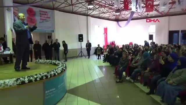 Çanakkale Erkeklerin Konuştuğu, 'Kadın Olmak' Paneline Kadınlardan Tepki