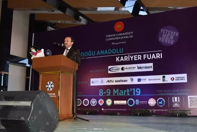 Doğu Anadolu Kariyer Fuarı Görkemli Bir Açılışla Başladı Doğu Anadolu Kariyer Fuarı Görkemli Bir Açılışla Başladı