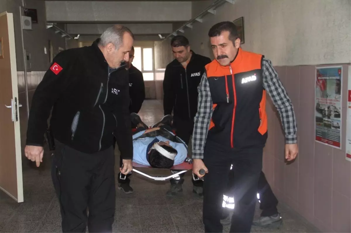 Elazığ'da Öğrencilerle Deprem ve Yangın Tatbikatı