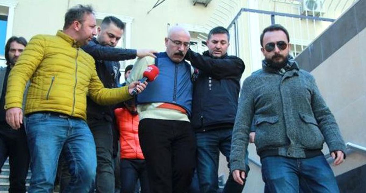 Katliam Yapan Saldırgan Zırhlı Araçla Adliyeye Sevk Edildi