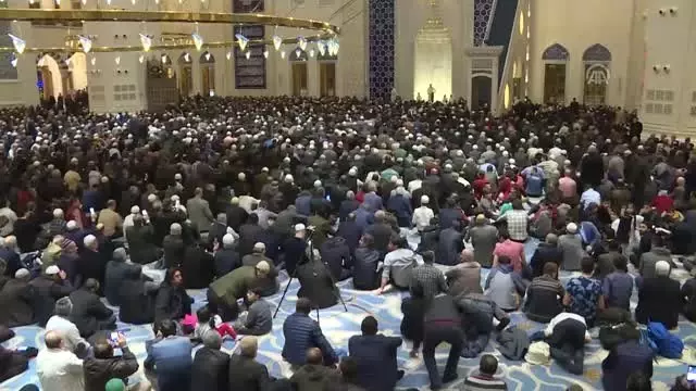 Regaib Kandili'nde Çamlıca Camisi'ne Yoğun İlgi