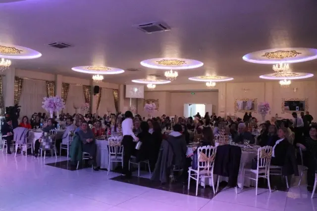 Sema Karaoğlu: 'Kadınlar Halen İkinci Sınıf Vatandaş Muamelesi Görüyor' Sema Karaoğlu: 'Kadınlar Halen İkinci Sınıf Vatandaş Muamelesi Görüyor'