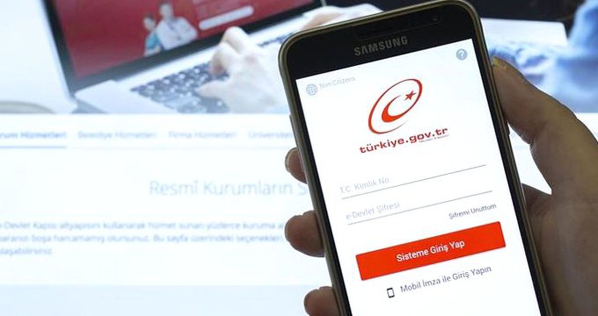 SGK Bürokrasiyi Azaltmak İçin Borçlanmaları e-Devlet Sistemine Taşıdı