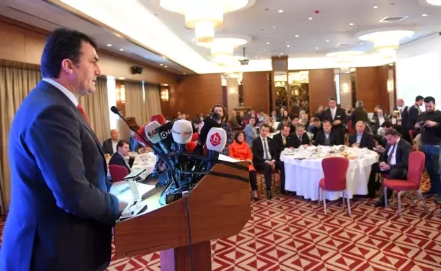 Bursa'ya 24 Saat Yaşayan Muhteşem Bir Meydan Geliyor Bursa'ya 24 Saat Yaşayan Muhteşem Bir Meydan Geliyor