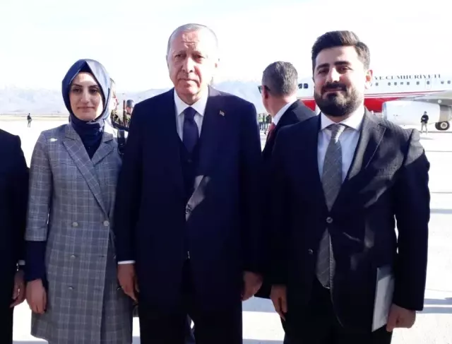 Cumhurbaşkanı Erdoğan,20 Yıl Önceki Mektup Arkadaşıyla Görüştü Cumhurbaşkanı Erdoğan,20 Yıl Önceki Mektup Arkadaşıyla Görüştü