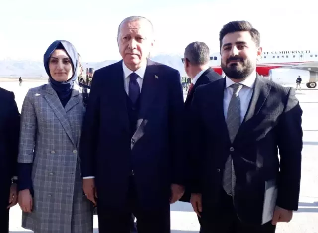 Cumhurbaşkanı Erdoğan,20 Yıl Önceki Mektup Arkadaşıyla Görüştü Cumhurbaşkanı Erdoğan,20 Yıl Önceki Mektup Arkadaşıyla Görüştü