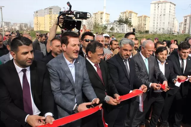 İlkadım'da 'Koşu Yolu ve Hayat Parkuru'Nun Açılışı Yapıldı İlkadım'da 'Koşu Yolu ve Hayat Parkuru'Nun Açılışı Yapıldı