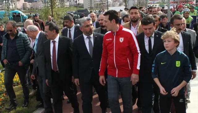 İlkadım'da 'Koşu Yolu ve Hayat Parkuru'Nun Açılışı Yapıldı İlkadım'da 'Koşu Yolu ve Hayat Parkuru'Nun Açılışı Yapıldı