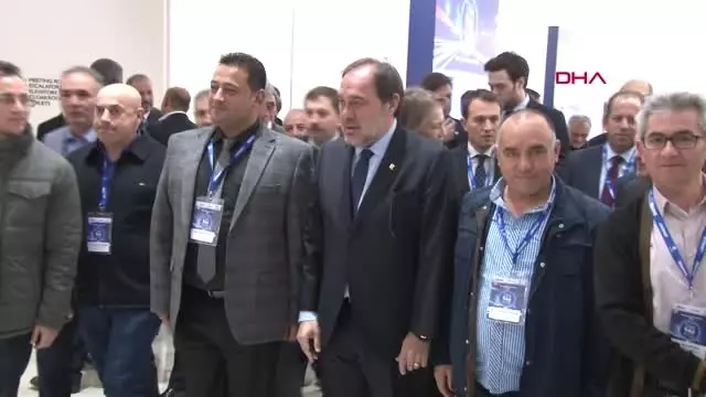 İstanbul- Yıldırım Demirören Türkiye'miz Büyüdükçe Demirören Holding de Büyüdü ve Büyümeye Devam... İstanbul- Yıldırım Demirören Türkiye'miz Büyüdükçe Demirören Holding de Büyüdü ve Büyümeye Devam...